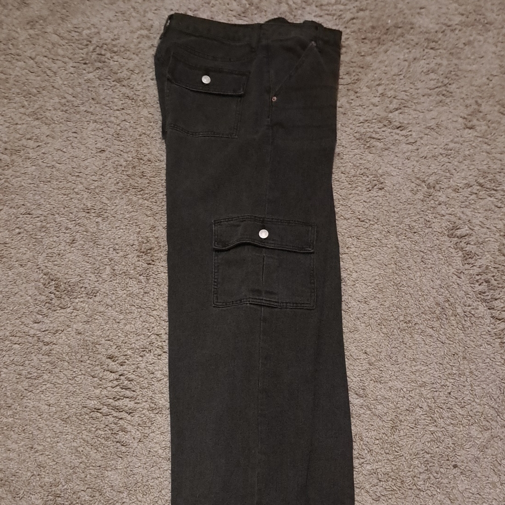 Black Cargo Pants